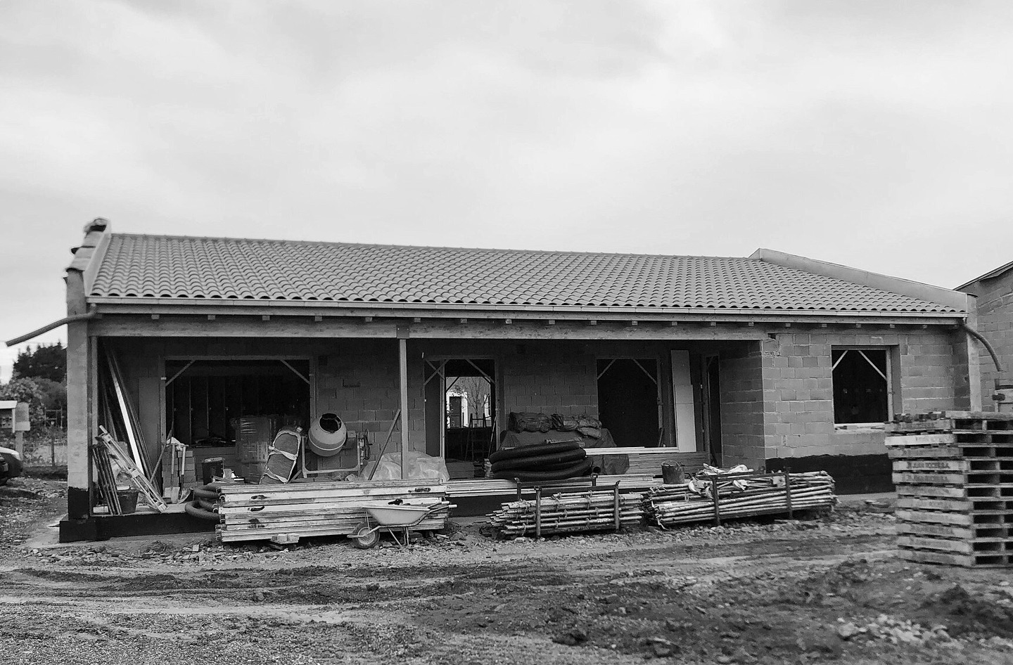 Obra y proceso constructivo — 037
